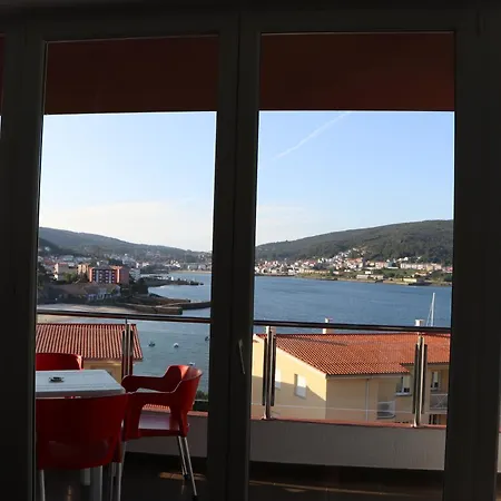 Entre La Tierra Y El Mar Playa De Quenxe - A Coruna *
